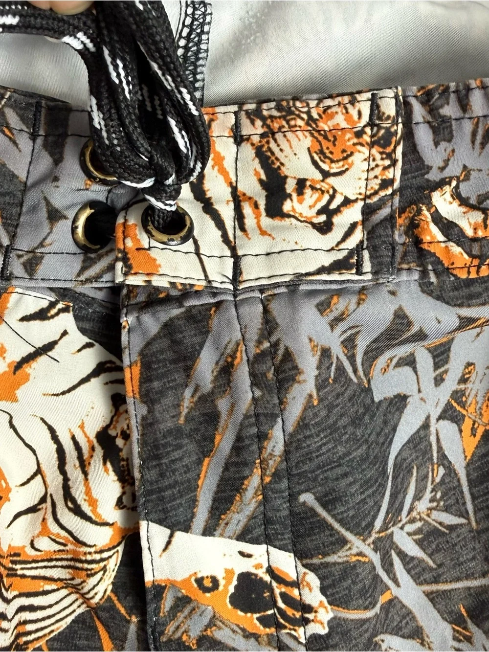 RS Surf Tiger Bamboo Board Shorts 28 Island Inspired Swim Trunks